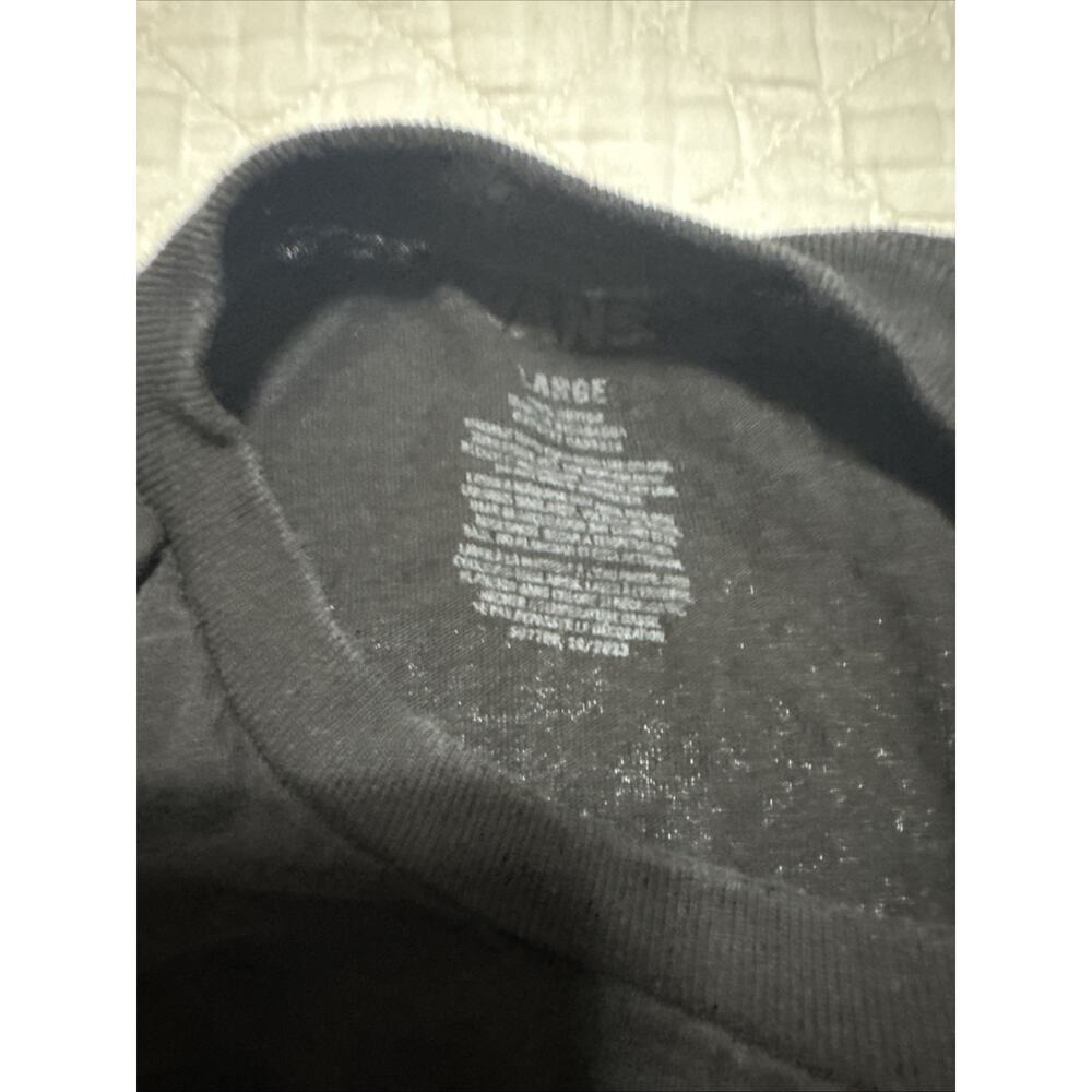 vans off the wall tee size large - Picture 3 of 7